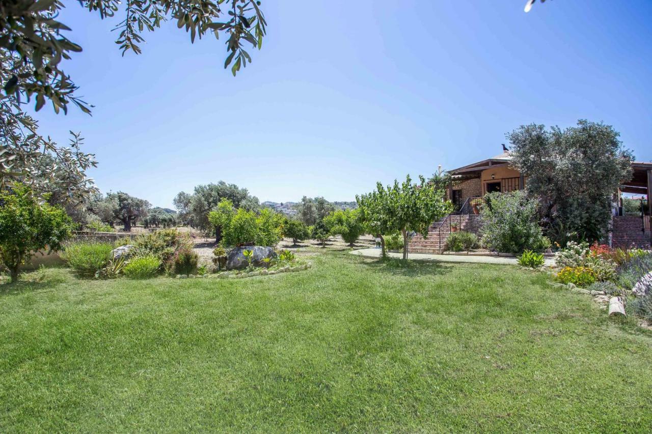 Sunny Countryside Villa - With Private Pool Faliraki Luaran gambar